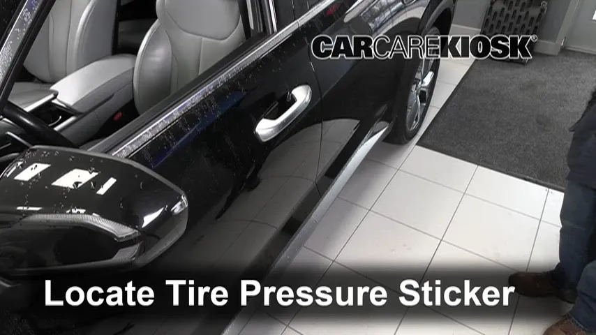 2020 Hyundai Palisade SEL 3.8L V6 Pneus et roues Vérifier la pression des pneus